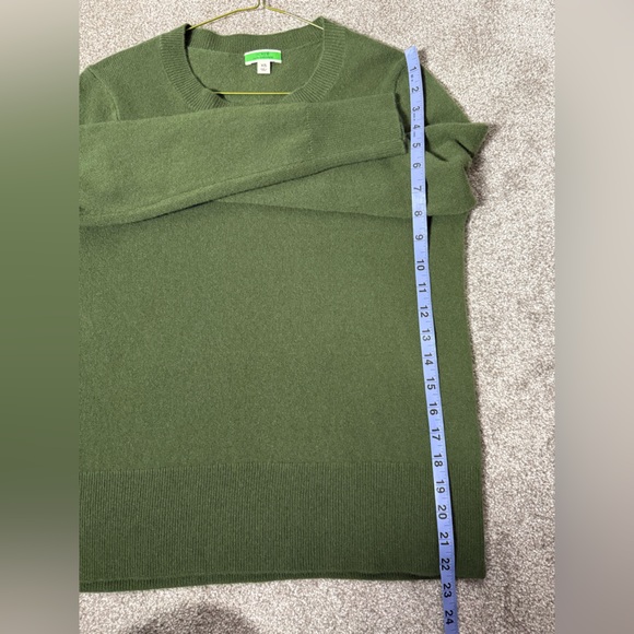 Women’s J. Crew Cashmere classic-fit crewneck sweater | -Size xs - Picture 6 of 9